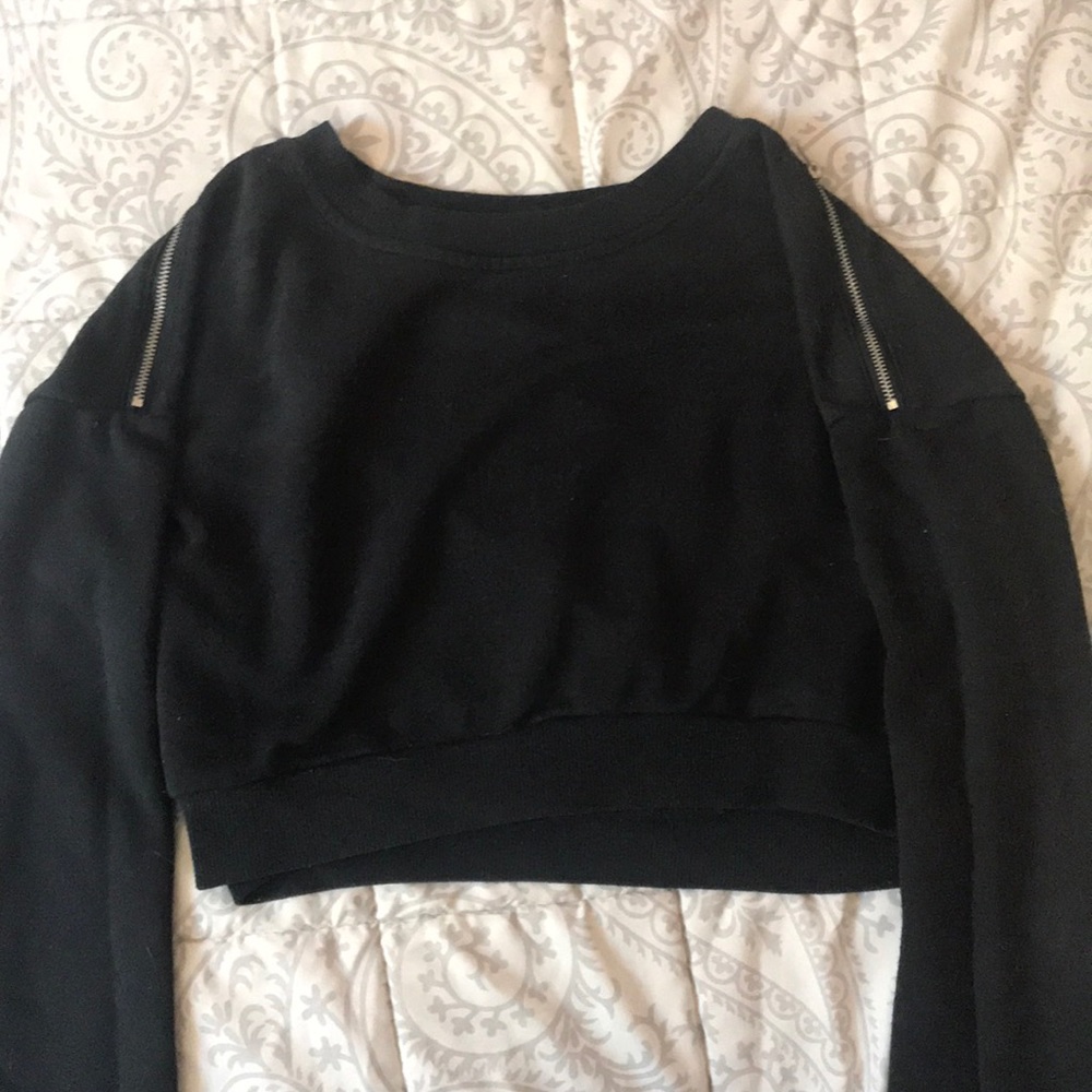 Cropped sweater